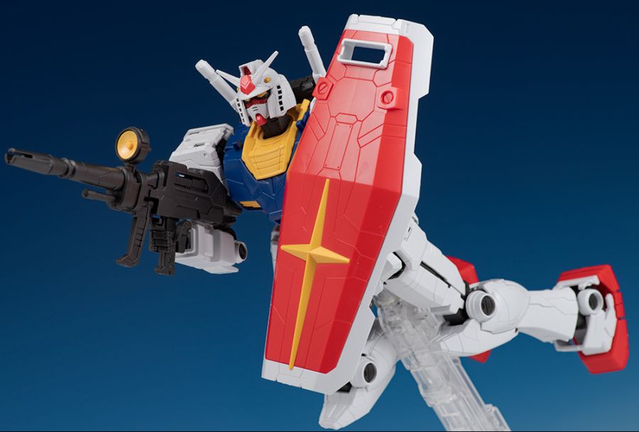 bandai_rx78f00055.jpg