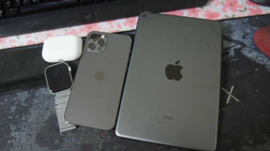 iPhone 12Pro와 악세사리를 가져왔습니다._5.jpg