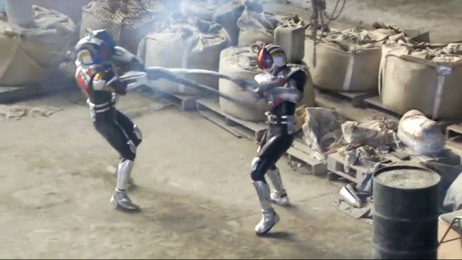 [가면라이더 덴오] 상위호환이었던 극장판 빌런들_142.jpg