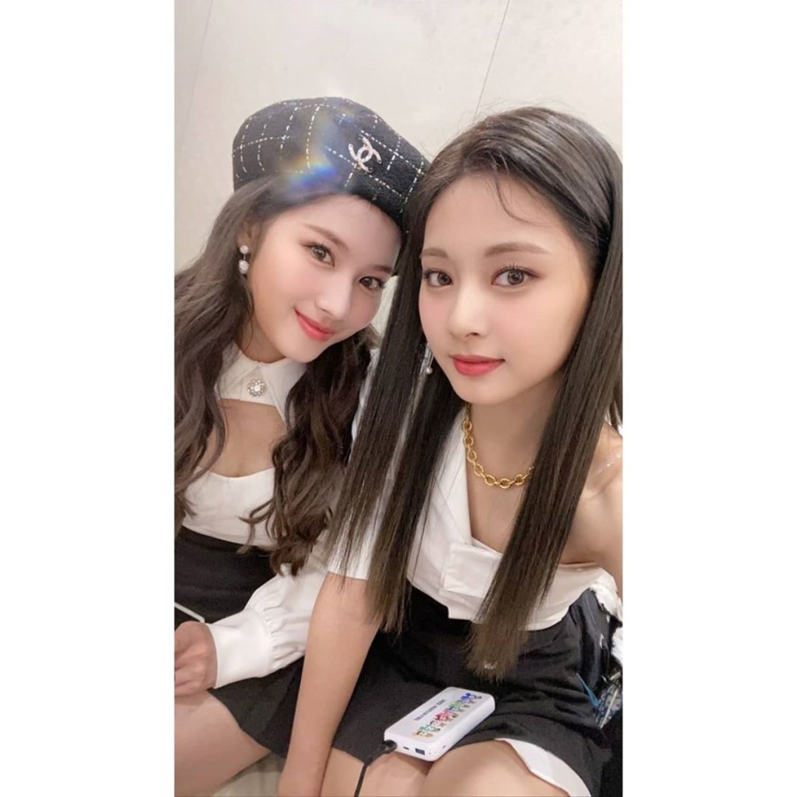 twicetagram_p_2430619403421026591_5_2430619399595857106.jpg