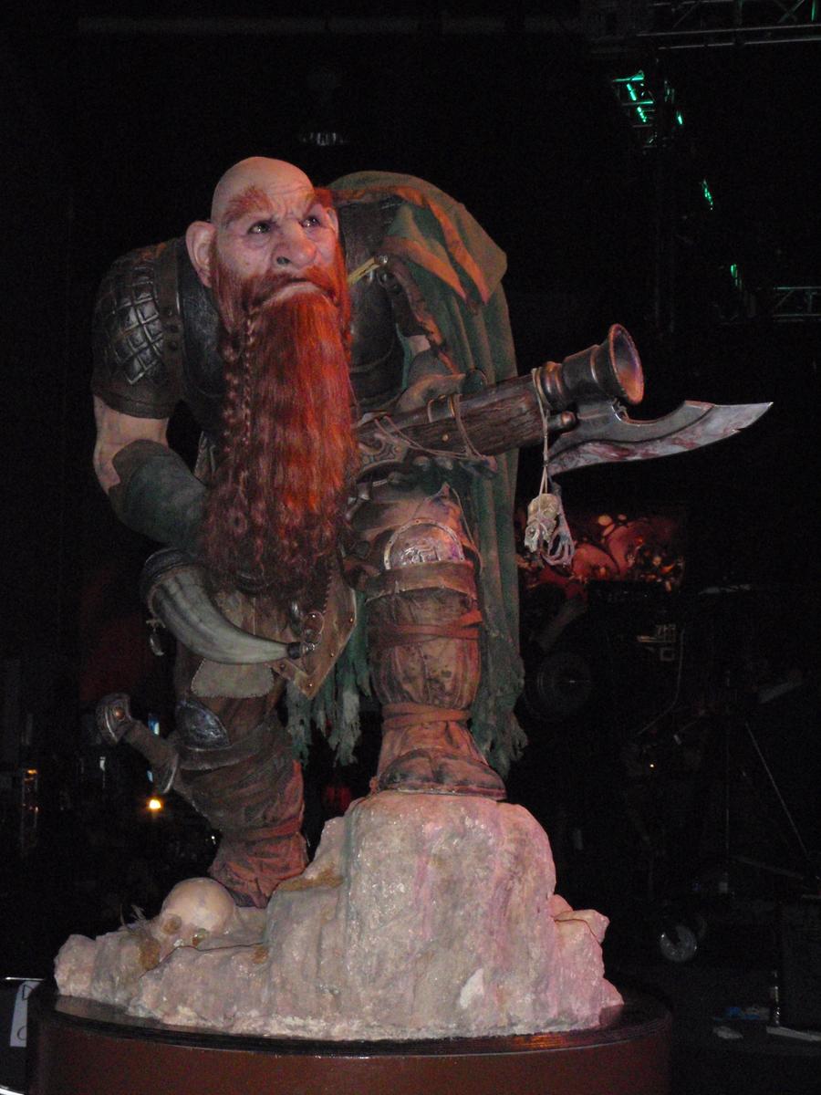 dwarf_hunter_statue_by_hammerofthor84_d29wnb9-fullview.jpg