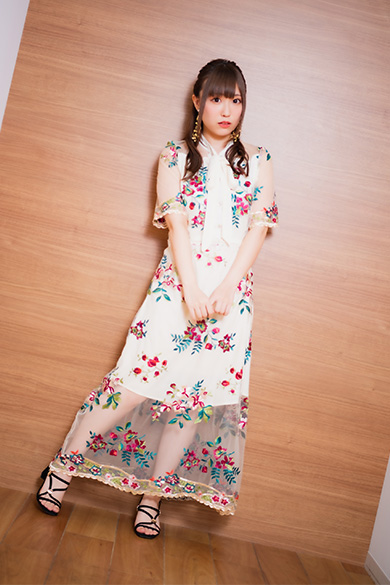 [HOMINIS]스즈키 아이나가 도전해 보고 싶은 것_2.jpg