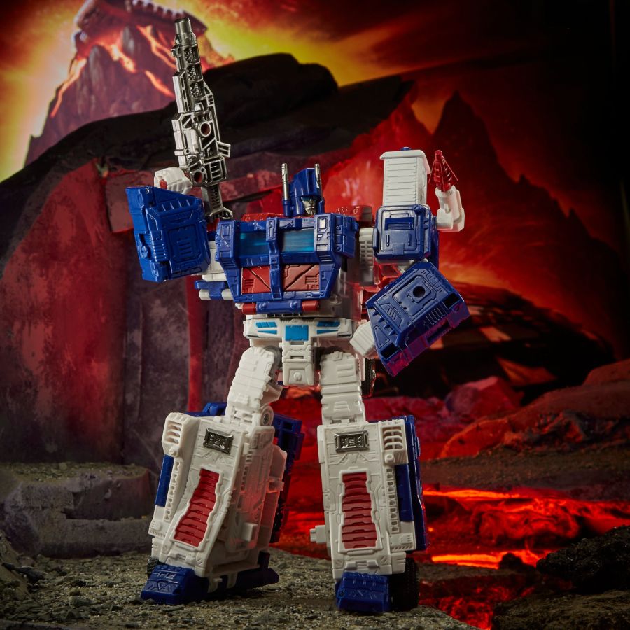 Kingdom-Ultra-Magnus-08.jpg