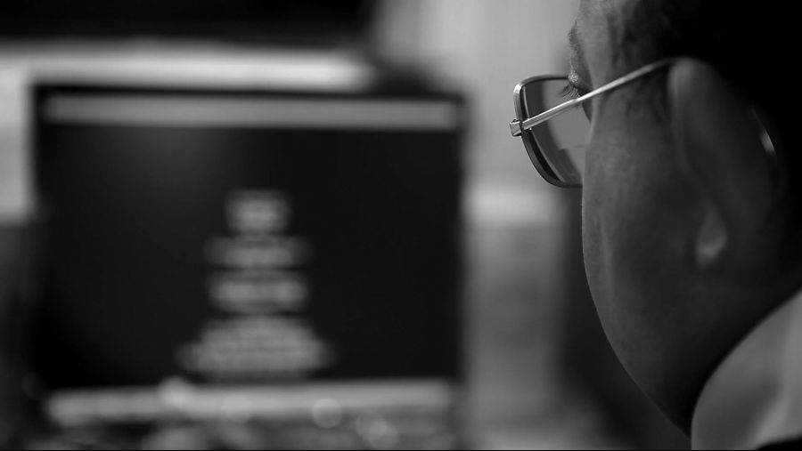 인간지네2 ....... 감독 존나 천잰데?_9.jpg