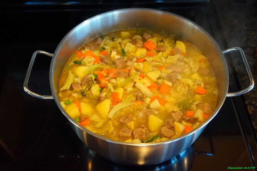 (브금) [덕국음식] 2차대전 독일군 채소스튜 & 피셸스타이너 아인토프_61.jpg