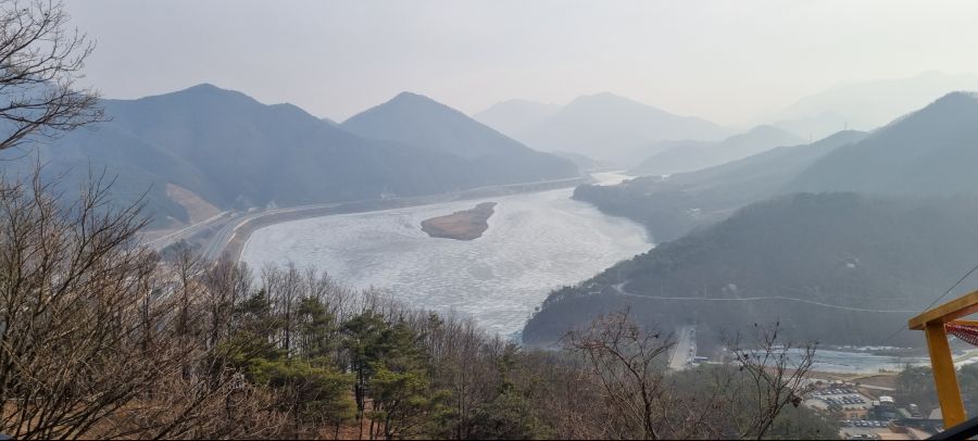 단양 스카이 워크 올라가는길.jpg