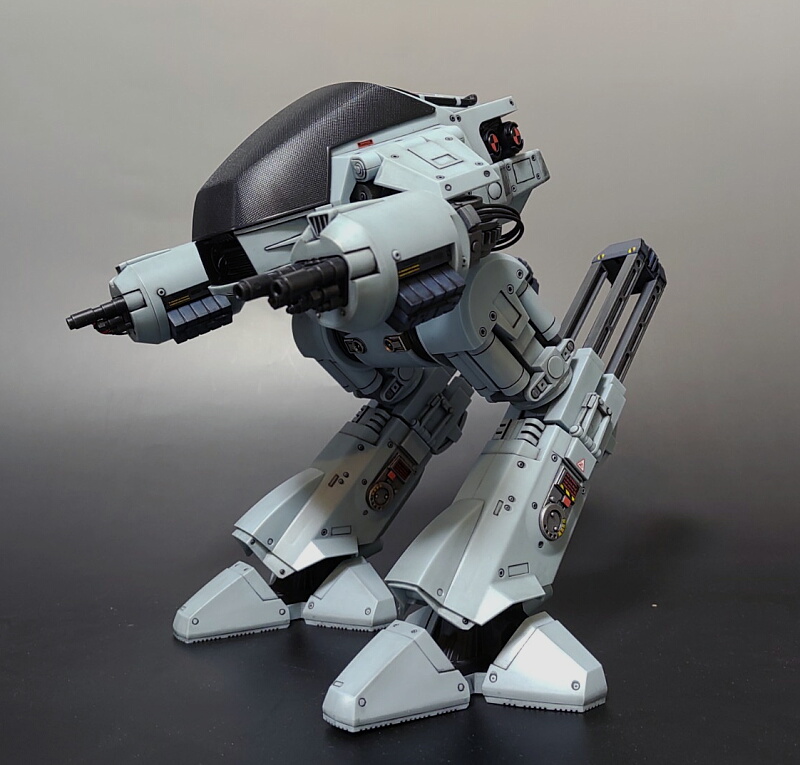 ED-209 비교 10.jpg