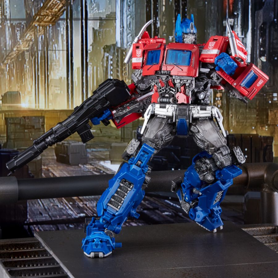 03-Transformers-MPM-12-Optimus-Prime.jpg
