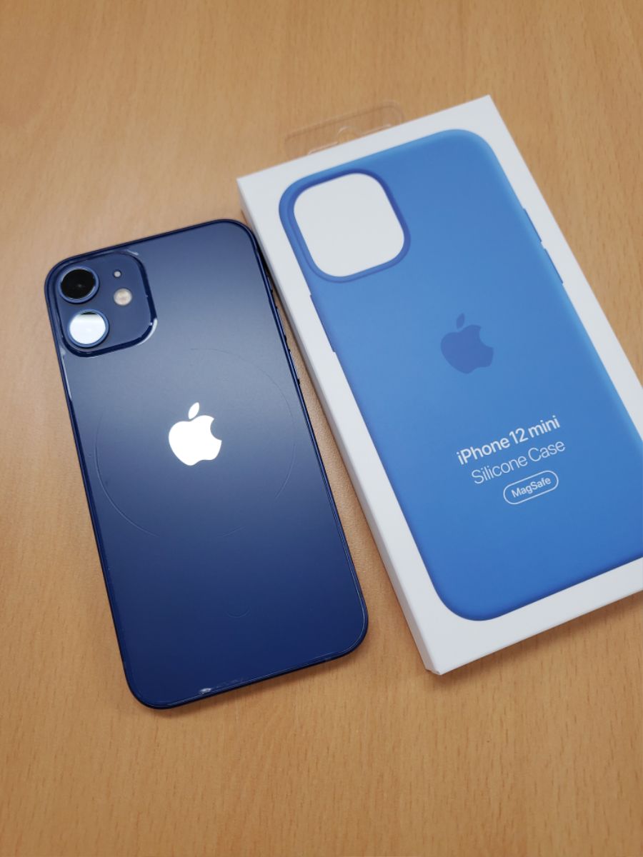 아이폰12 미니 블루 + 카프리 블루 실리콘 케이스_2.jpg