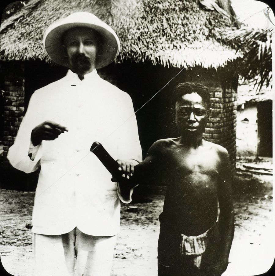 1280px-Victim_of_Congo_atrocities,_Congo,_ca._1890-1910_(IMP-CSCNWW33-OS10-19).jpg