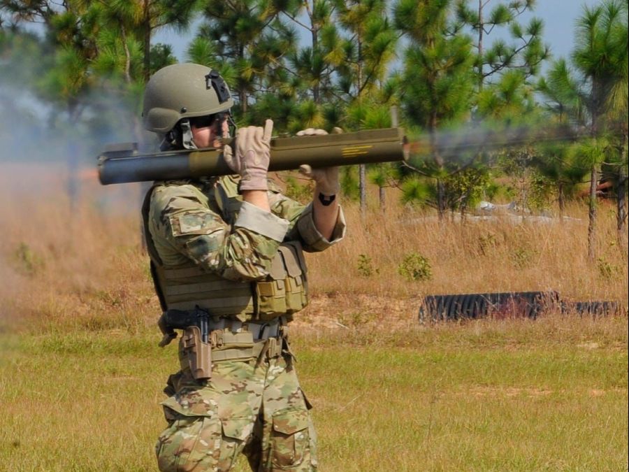 벨기에 군인 1명이 무장 탈영함_2.jpg