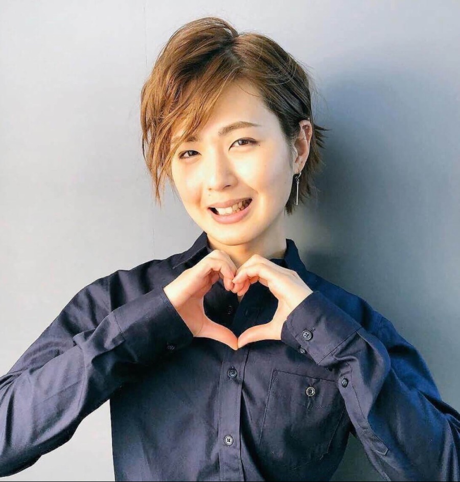 일본에서 활동중인 미모의 요리연구가.jpg_7.jpeg