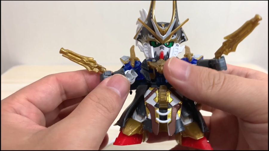[SD건담 월드 히어로즈] 벤자민 V2 건담 리뷰_11.jpg