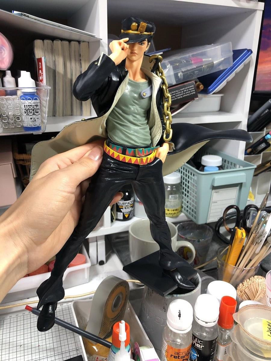 죠죠) 사람들이 피규어를 도색하는 이유.jpg_1.jpg