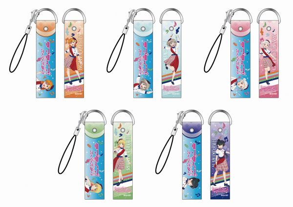 러브라이브! 슈퍼스타!! 와이어 키홀더, 데카 스트랩, 합성가죽 패스 케이스 발매_2.jpg