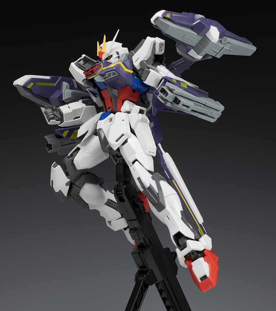 MG 라이트닝 스트라이크 건담 해외 리뷰_61.jpg