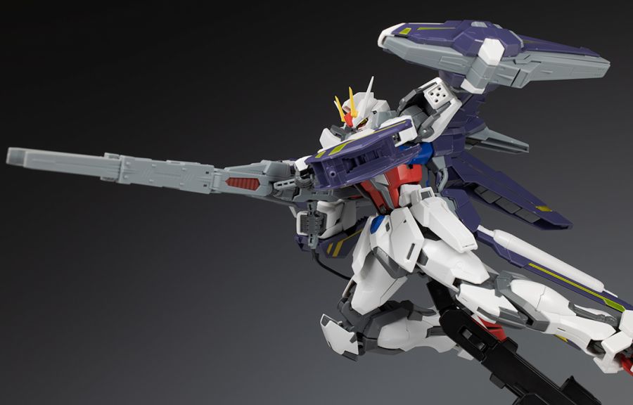 MG 라이트닝 스트라이크 건담 해외 리뷰_77.jpg