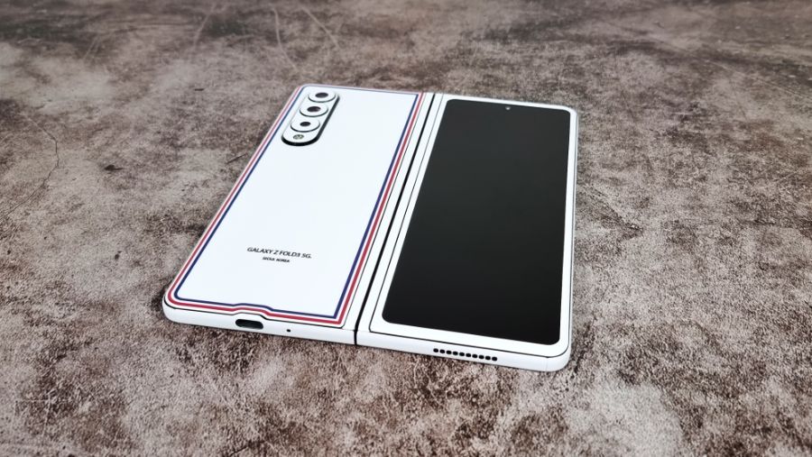 갤럭시 Z 폴더3 톰브라운 에디션인척하기;;_10.jpg