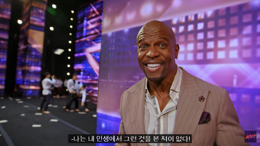 Screenshot 2021-06-17 at 22-06-12 Golden Buzzer World Taekwondo Demonstration Team Shocks the Judges - America's Got Talent[...].png