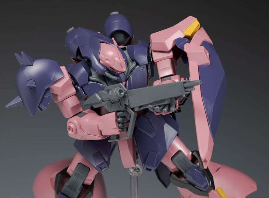 HGUC 1/144 멧사 F02형 지휘관기 해외 리뷰_42.jpg