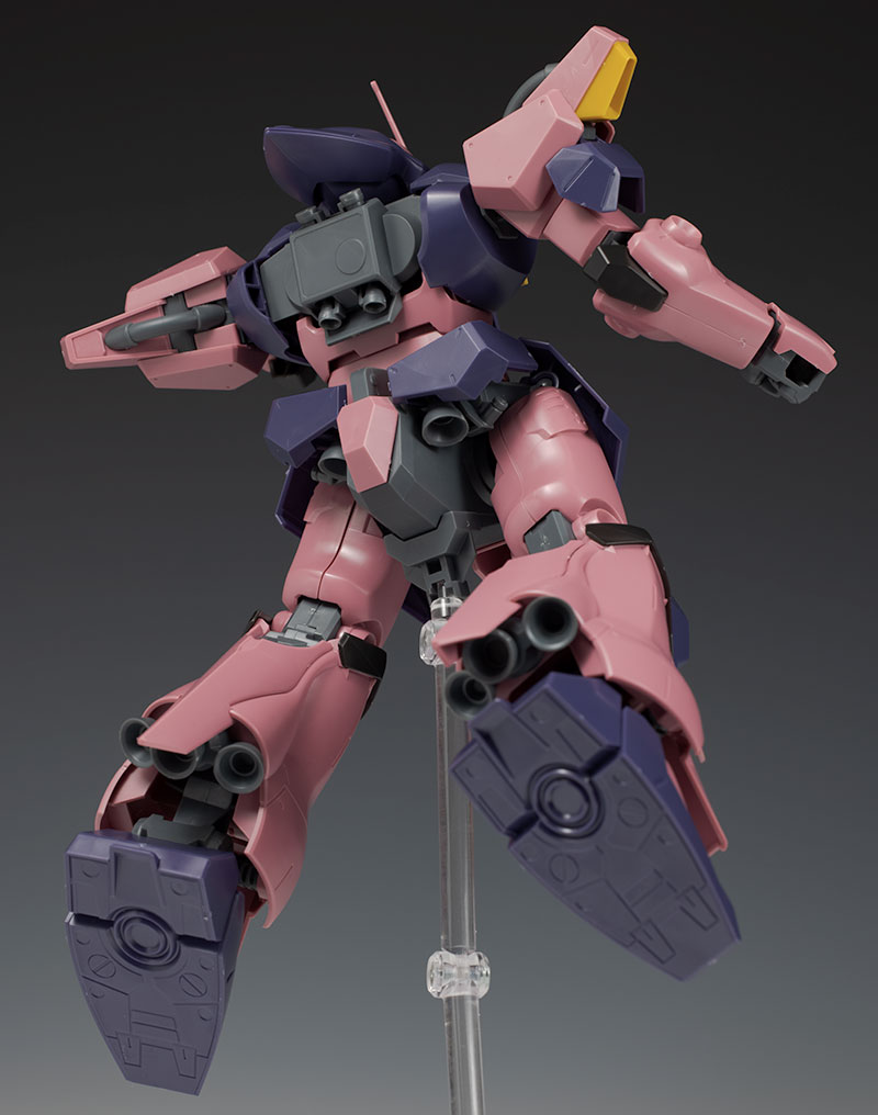 HGUC 1/144 멧사 F02형 지휘관기 해외 리뷰_61.jpg