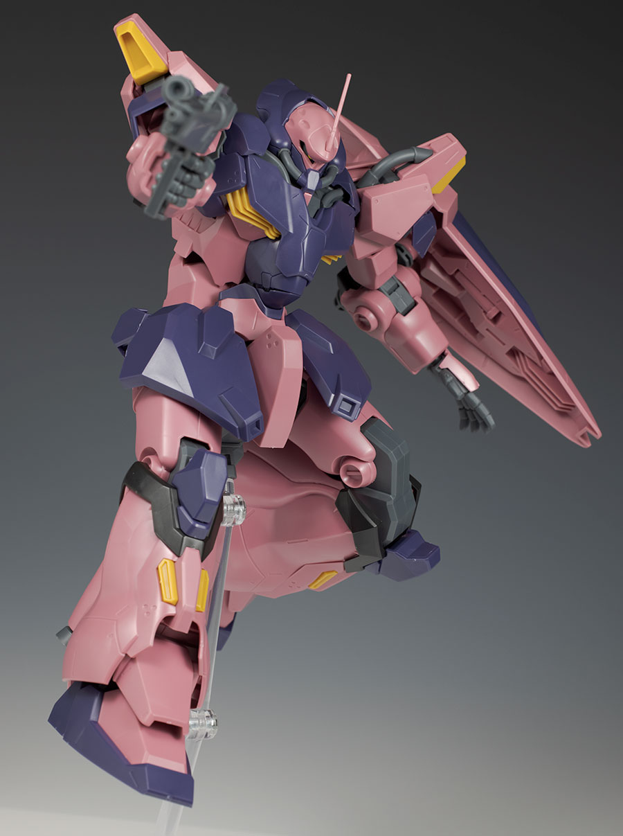 HGUC 1/144 멧사 F02형 지휘관기 해외 리뷰_64.jpg