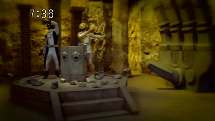 전대물) 어떤 개그캐가 최종보스_72.png