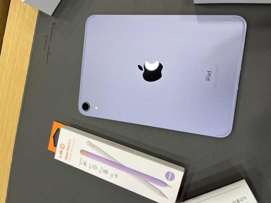 와이프에게 선물한 iPad mini 6세대 퍼플 셀룰러 256GB_1.jpg