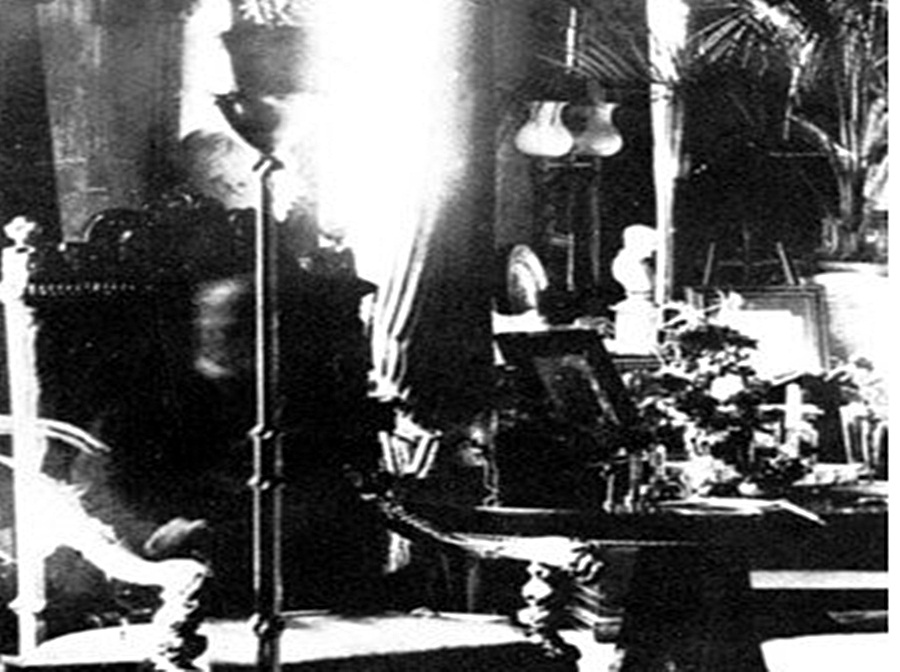 세계 10대 심령사진의 진실_6.jpg