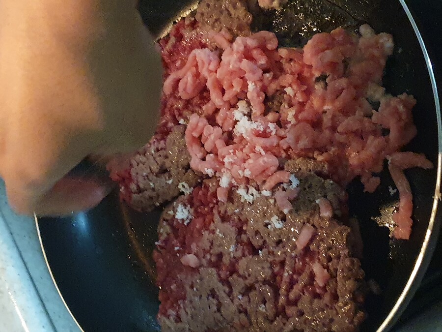 인생 첫 라구파스타 도전 & 샐러리 페스토_3.jpg