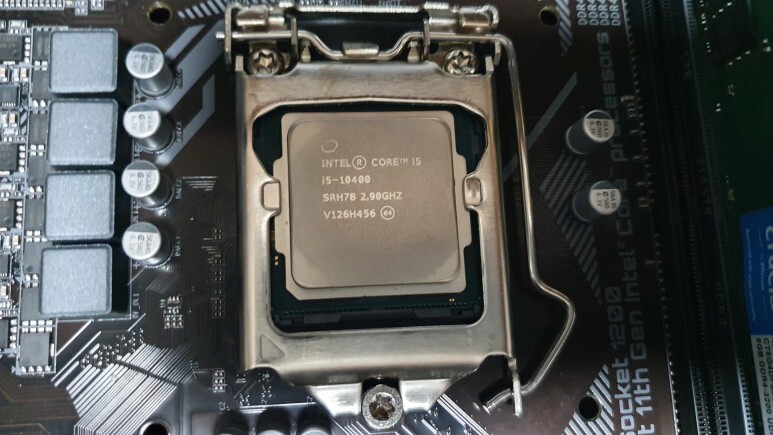 비전도성 써멀구리스 사용기 : Halnziye HY883 써멀구리스 (4g)_12.jpg