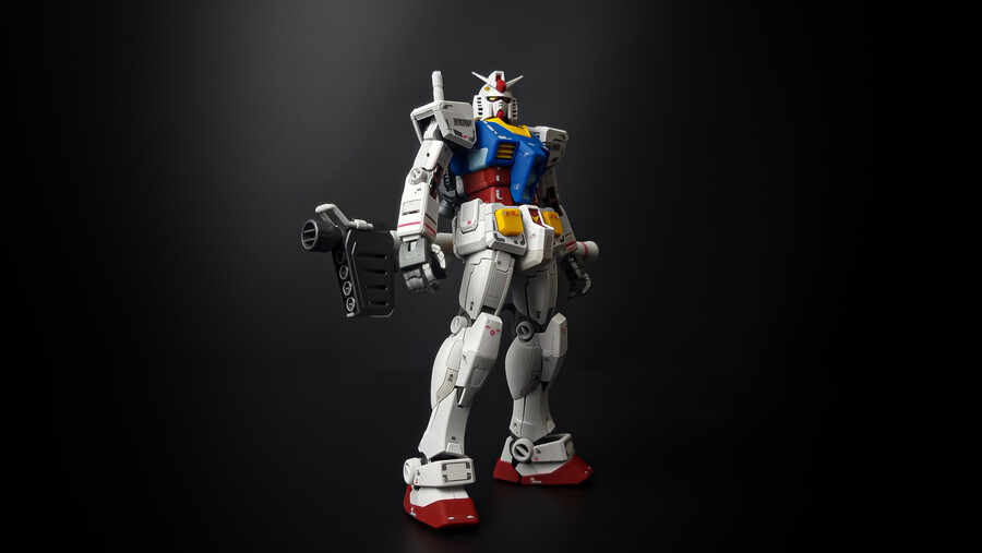 [건프라 RG 백과사전] NO.1 RX-78-2 퍼스트건담 상세리뷰 _부분도색_13.jpg