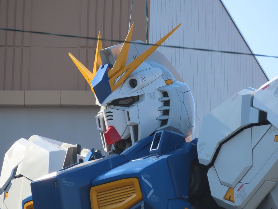 후쿠오카 1/1 뉴 건담 입상 머리 건설 사진_9.jpg