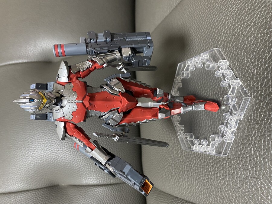 울트라맨 슈트 fully armed_2.jpeg