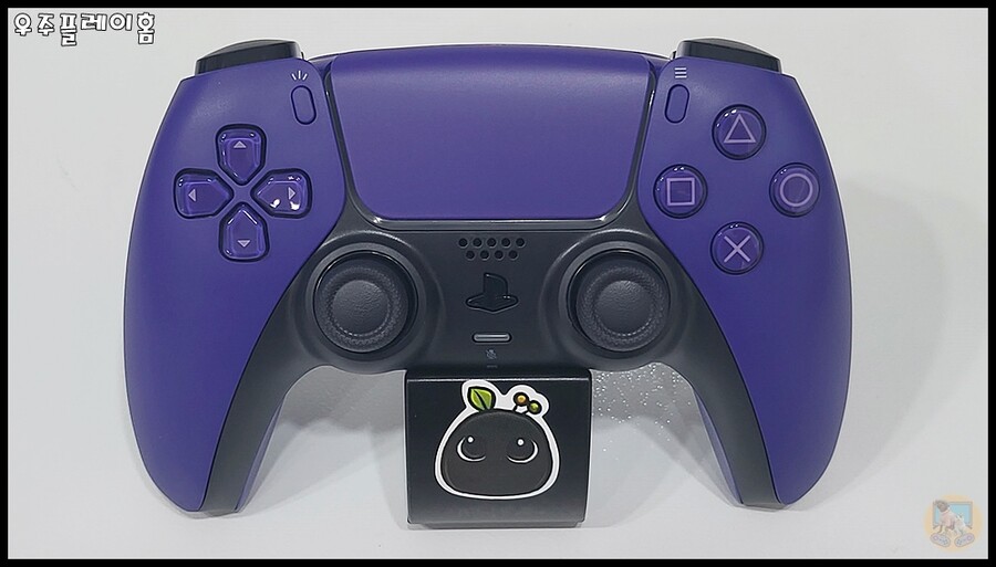 PS5 갤럭시 컬렉션 듀얼센스 컨트롤러 5종 리뷰 패드 그만사야겠습니다 .._3.jpg