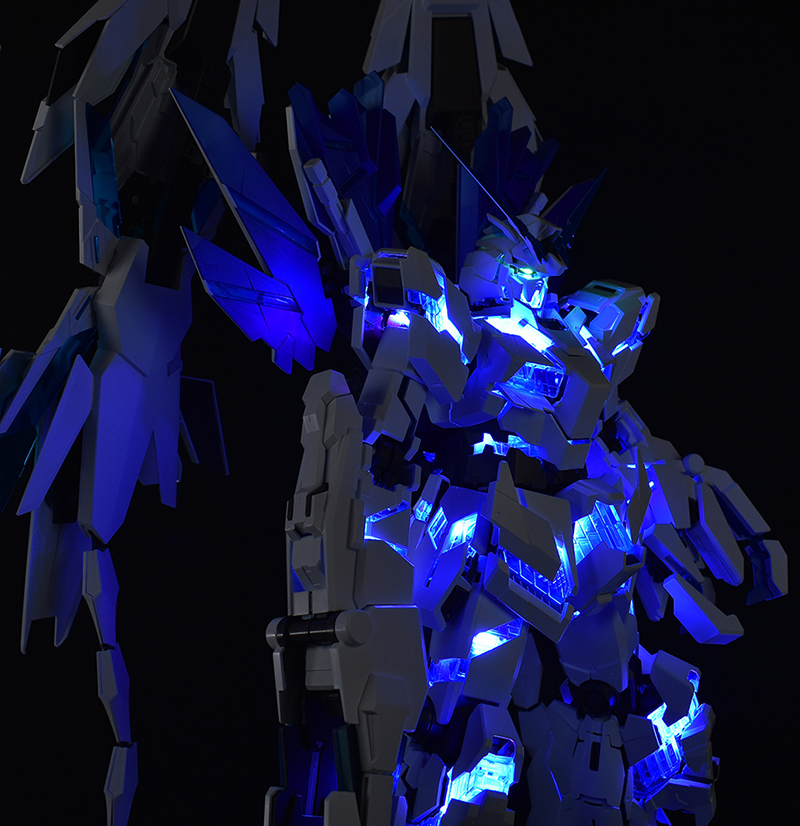 PG 유니콘 건담 퍼펙티빌리티 해외 리뷰 [디스트로이 모드] (스크롤 주의)_110.jpg