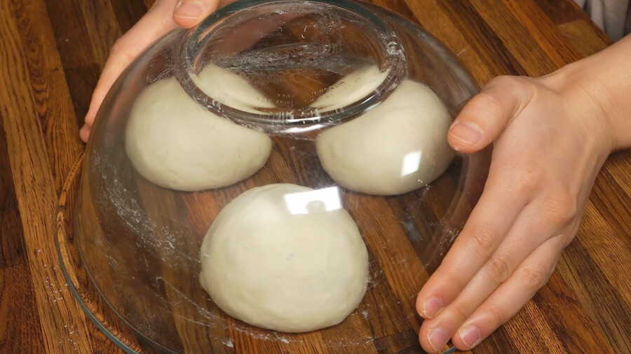 마늘을 아낌없이 때려 넣은 마늘빵_6.png