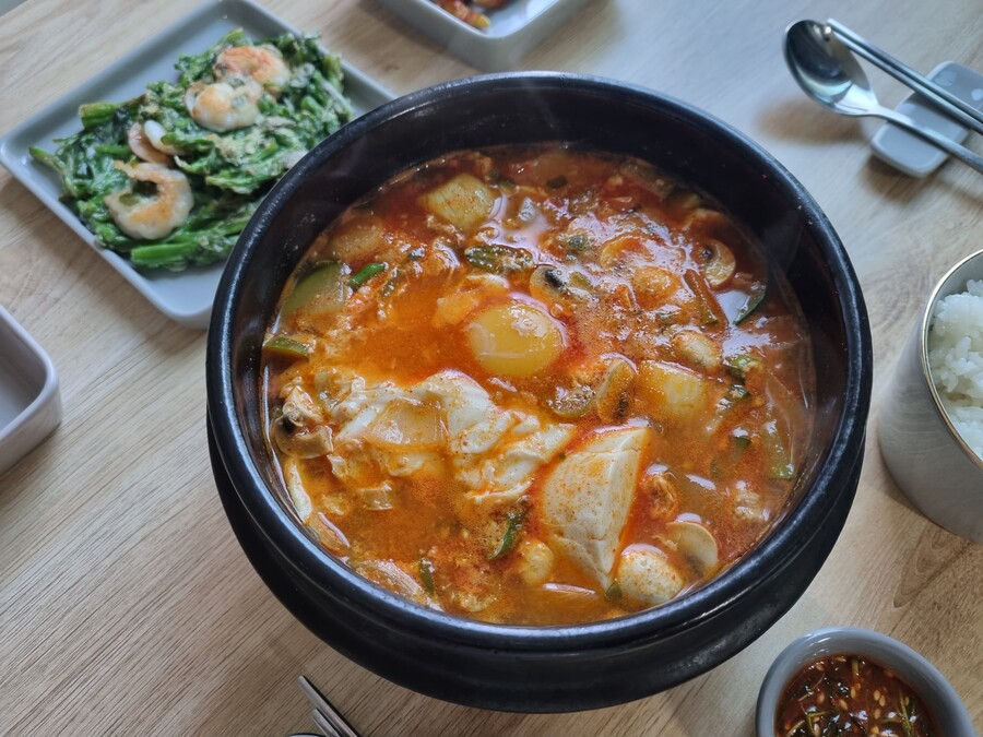 순두부찌개를 끓였습니다 | 음식 갤러리 순두부찌개를 끓였습니다 | 음식 갤러리 | 루리웹