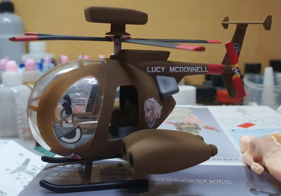 하세가와 에그걸 컬렉션 No.11 루시 맥도넬 및 휴즈 500(추가 완성)_14.jpg