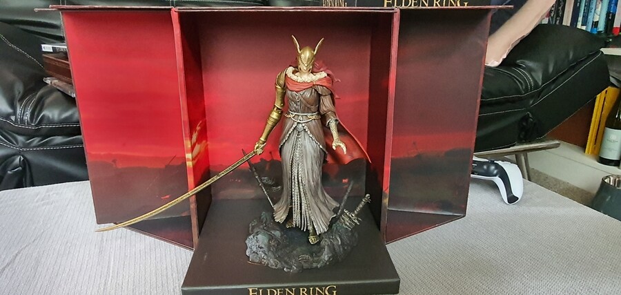 엘든 링 콜렉터스 에디션 (호주/뉴질랜드)_7.jpg