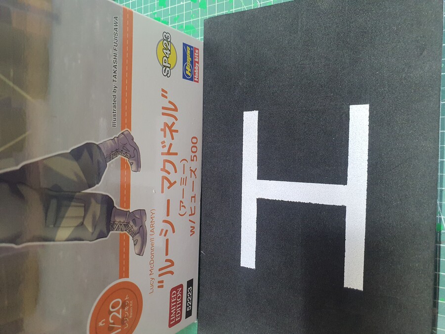 하세가와 에그걸 컬렉션 No.11 루시 맥도넬 및 휴즈 500(추가 완성)_1.jpg