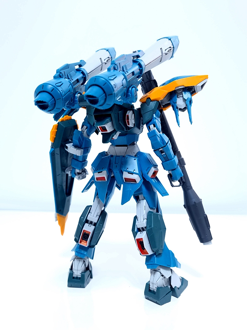 [풀메카닉스] GAT-X131 캘러미티건담 액션샷_3.jpg