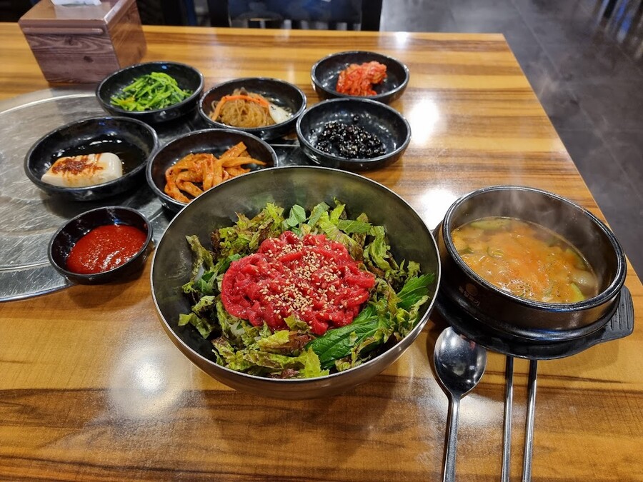 육회비빔밥