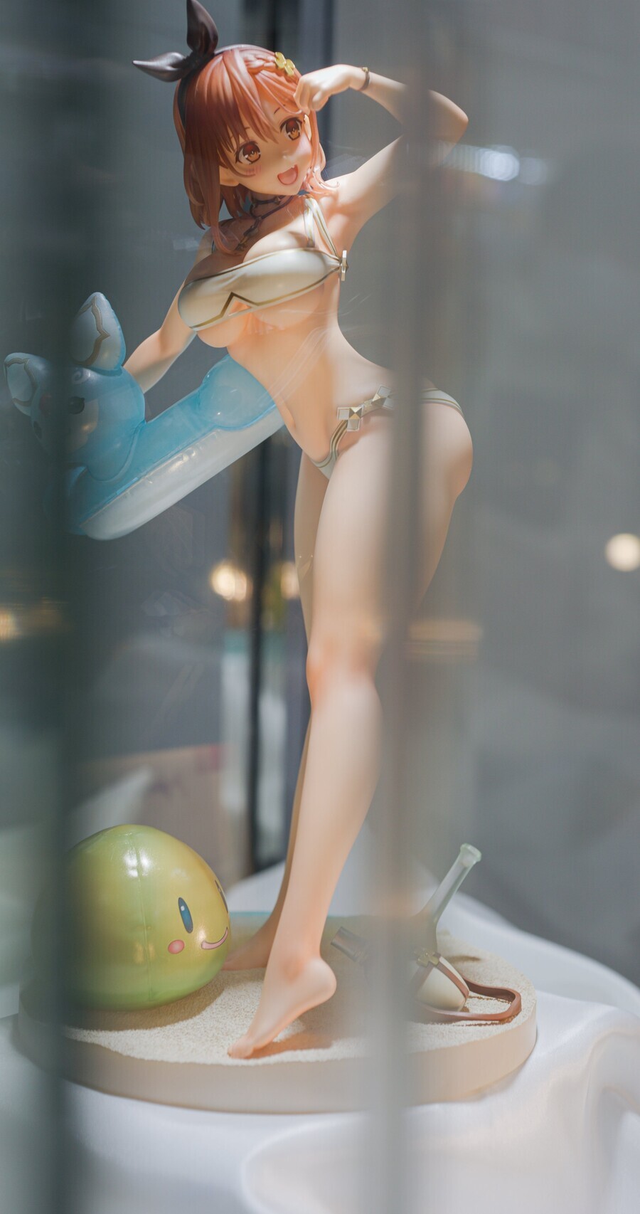 ㅅㅅ) 그 자체인 피규어_2.jpg