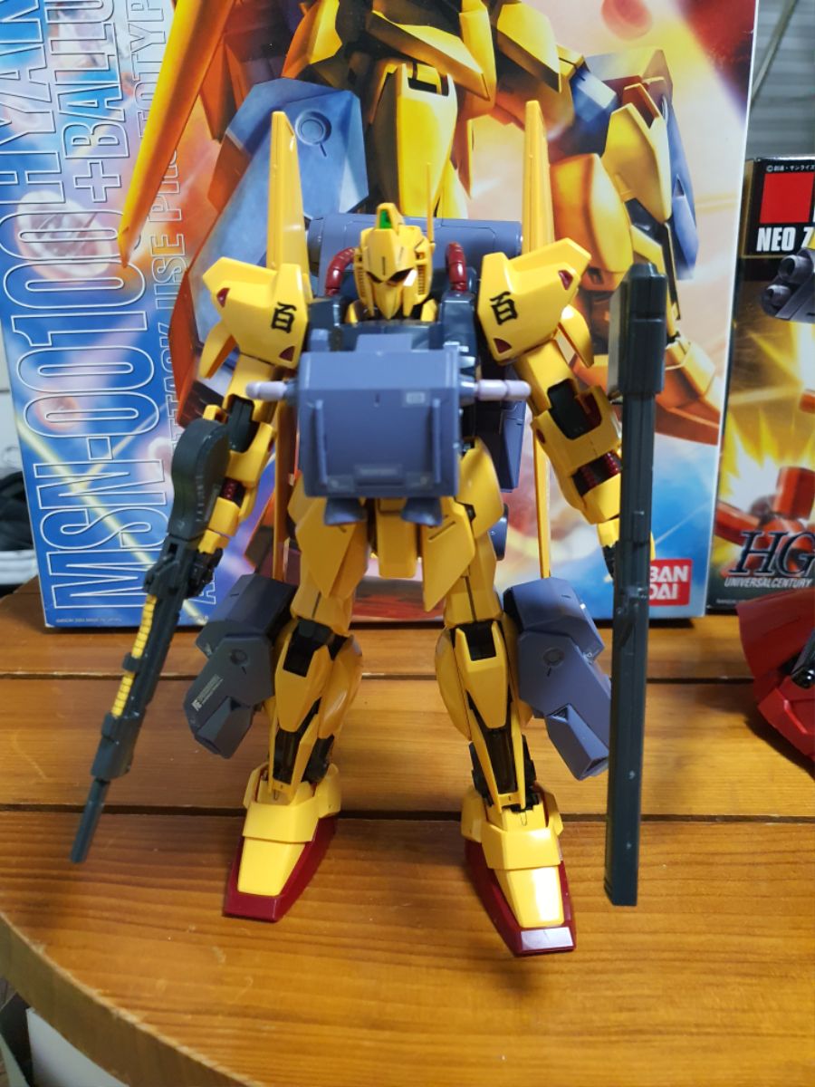 샤아 2기체 (MG 백식&밸류트 시스템, HGUC 사자비) 조립했네요_6.jpg