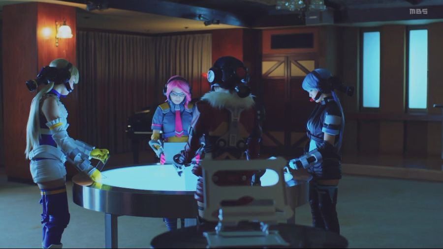 [걸 건 레이디] 질주, 늦여름의 배수진. - 스크롤 주의 -_45.jpg