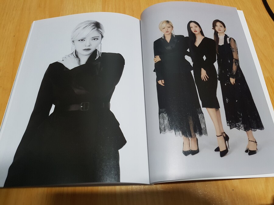 트와이스 진 포토북_45.jpg