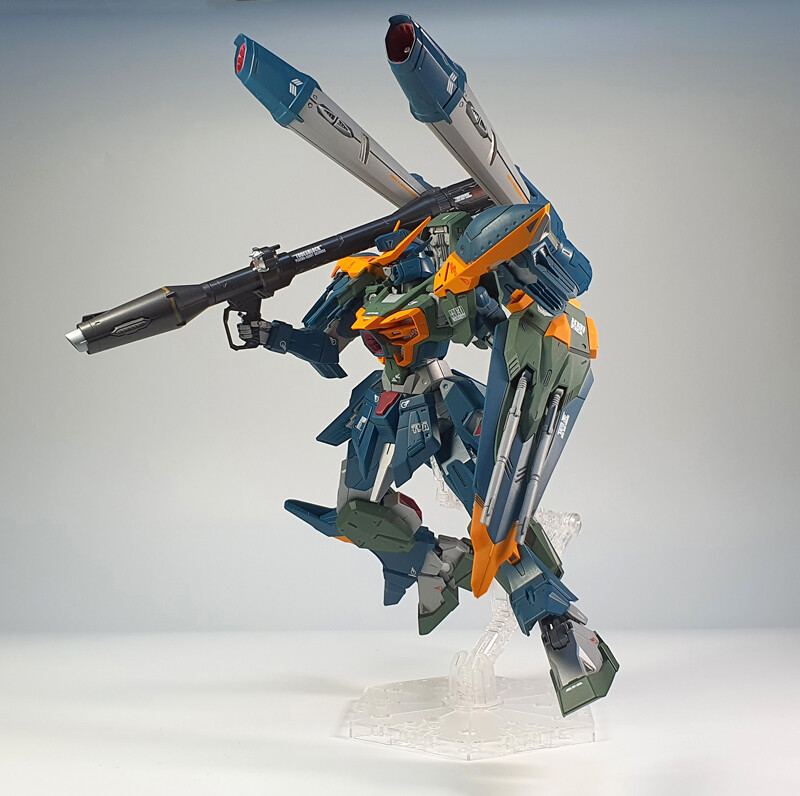 [풀메카닉스]캘러미티 건담_8.jpg