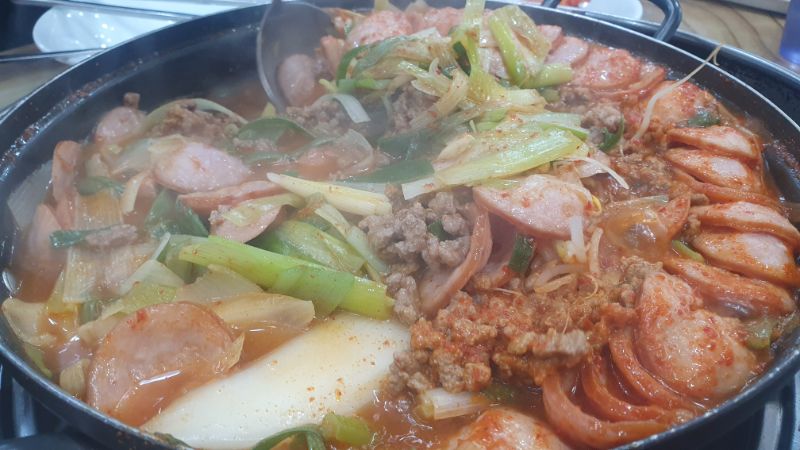 수원 이나경송탄부대찌개_3.jpg