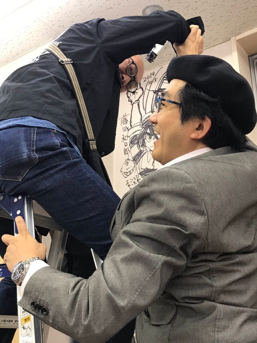 호에로펜) 서점난입편(실사)_18.jpg